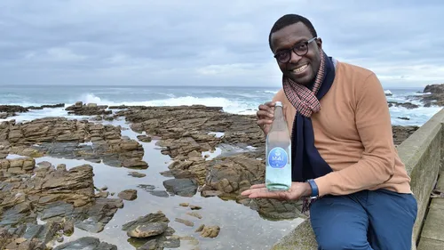 De l'eau désalinisée, grâce à la start-up bretonne "Sea Val Water"